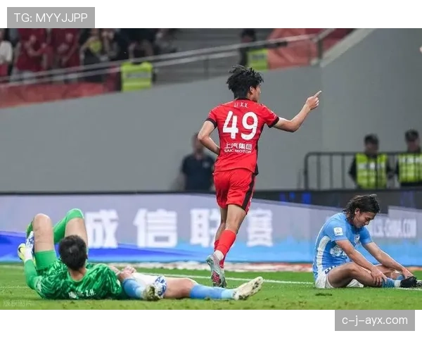 德甲转会窗开启：新星加盟老将离队，多队阵容重组迎状态回暖