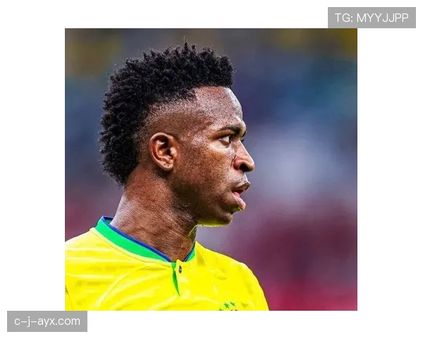 哈里·托夫洛英超表现稳健，未来前景引关注