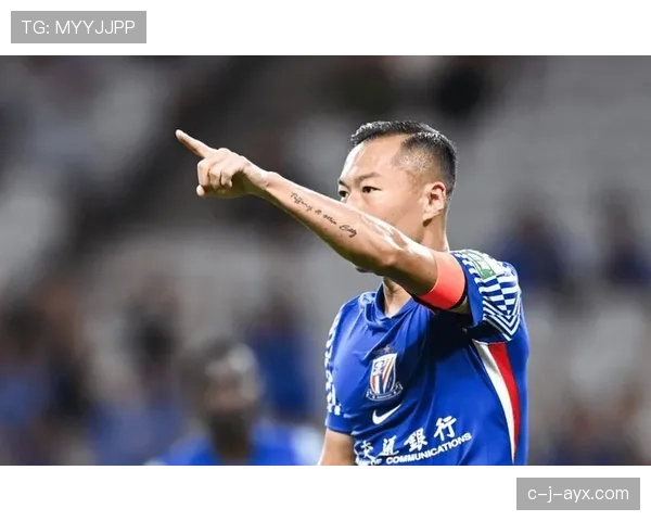 吴曦中场指挥若定,引领攻防转换新风潮 吴曦中场指挥若定,引领攻防转换新风潮