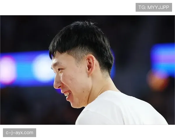 周琦居然能把家里装修得跟艺术馆似的,这大明星架势也太skr了吧! 周琦居然能把家里装修得跟艺术馆似的,这大明星架势也太skr了吧!